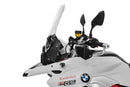 With a height of 460 mm, the windshield is the perfect compromise between maximum wind protection and minimum dimensions.