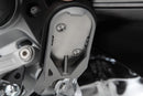 Grippy, profiled footrest pad for the R 1200 GS LC Adventure and R 1250 GS Adventure – provides greater comfort and safety