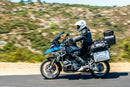Foldable head light grille from Wunderlich provides effective protection for your bmw R 1200/1250 GS LC Adv. headlight protection.