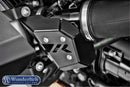 The black Wunderlich EVO-R Throttle valve Cover protects the sensitive throttle sensor and the connections of the R 1200 R | ST | GS.