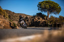 These hand guards offer maximum protection from cold, rain, or dirt.