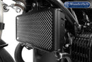 The oil cooler protection grille »EXTREME« for the BMW provides effective protection and ensures optimal long-term cooling air flow.