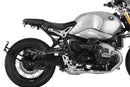 Discretely and lightweight number plate holder which integrates excellent into the sporty line of the Roadster