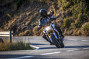 Ergonomic, upright seat position on the G 310 R