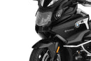 The Wunderlich oil cooler grille for the K1600 GT provides effective protection and ensures optimal long-term cooling air flow.