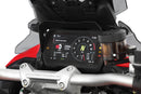 With this high-quality glare shield for the combi instrument, the display stays easily readable even when the sun is low